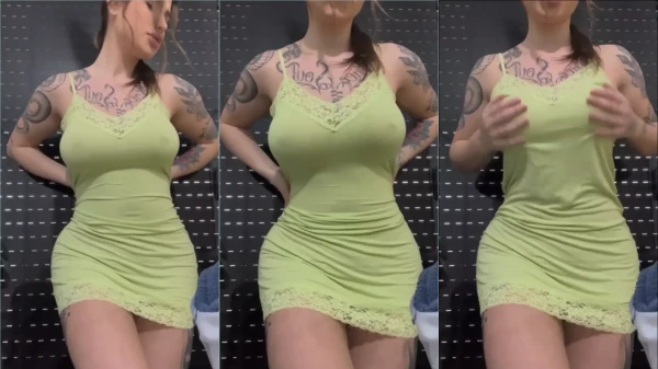 Musa Julia Govea arrasando na sensualidade para a lente da câmera
