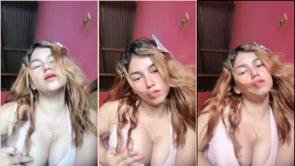 Princesa peituda Zamy Gaibor brilhando!