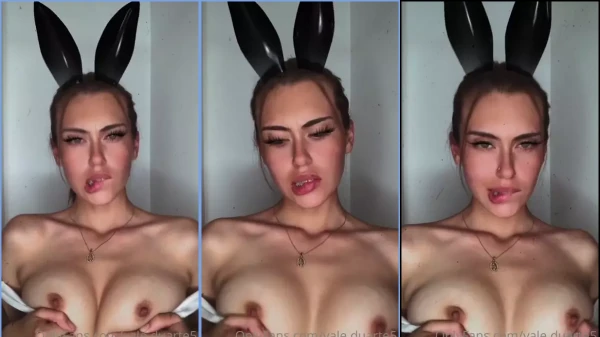 Vale Duarte, a gata das tetas lindas se provocando