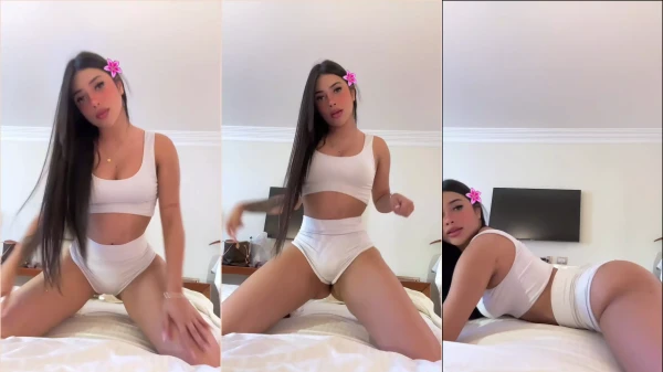 Vídeo irresistível da bonitona Sarita Salazarr!