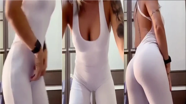 Vídeo da Jane Calazans de calça branquinha que realça tudo!